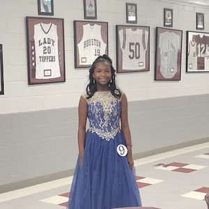 Meet your Posher, Laelae